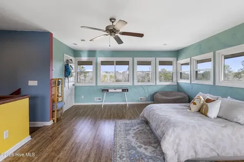 412 Lakeview Drive Hampstead NC 28443
