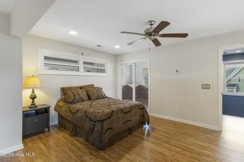412 Lakeview Drive Hampstead NC 28443