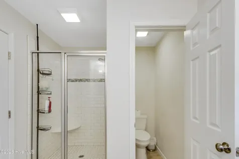 412 Lakeview Drive Hampstead NC 28443