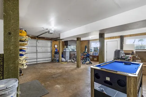 412 Lakeview Drive Hampstead NC 28443