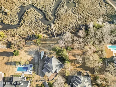 412 Lakeview Drive Hampstead NC 28443