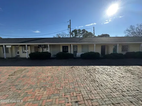1000 S Main Street Laurinburg NC 28352