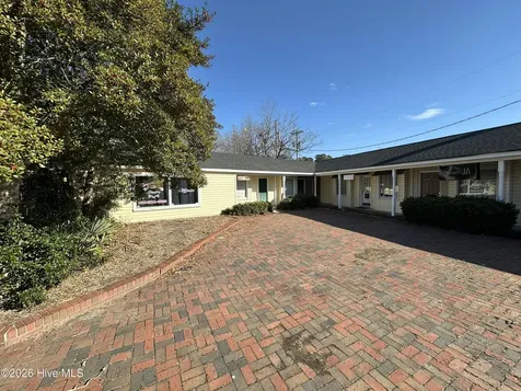 1000 S Main Street Laurinburg NC 28352