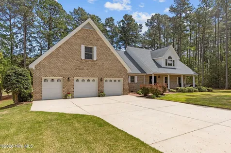 30181 E Lake Road Wagram NC 28396