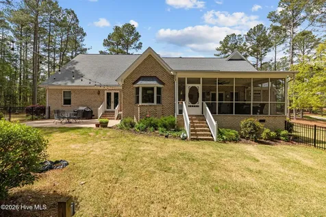 30181 E Lake Road Wagram NC 28396