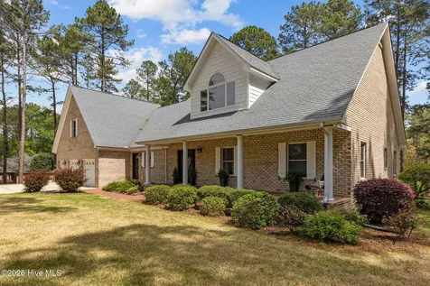 30181 E Lake Road Wagram NC 28396