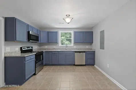 690 Maple Hill School Road Maple Hill NC 28454