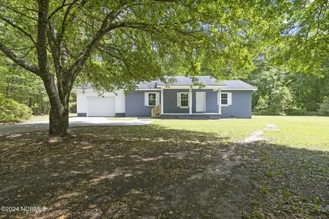 690 Maple Hill School Road Maple Hill NC 28454