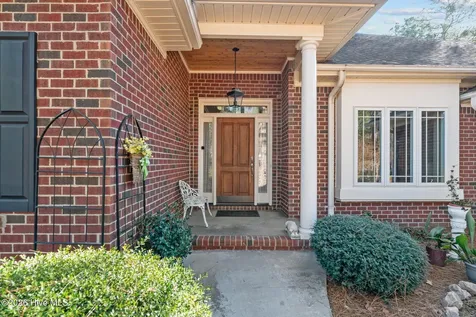 106 Clay Circle West End NC 27376