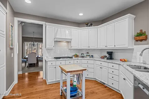 106 Clay Circle West End NC 27376