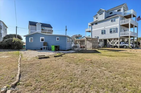 610 N Topsail Drive Surf City NC 28445