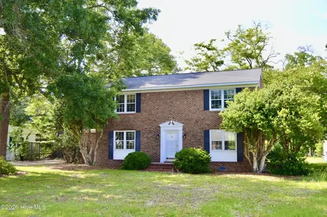 205 Pinewood Drive Goldsboro NC 27534