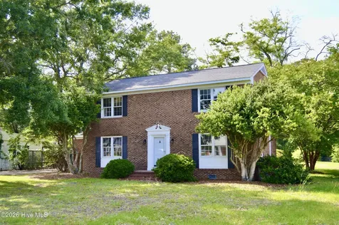 205 Pinewood Drive Goldsboro NC 27534