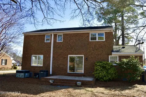 205 Pinewood Drive Goldsboro NC 27534