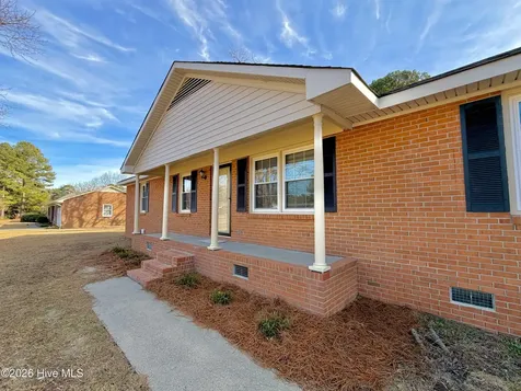 2131 Brinson Street Kinston NC 28504