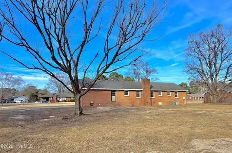 2131 Brinson Street Kinston NC 28504
