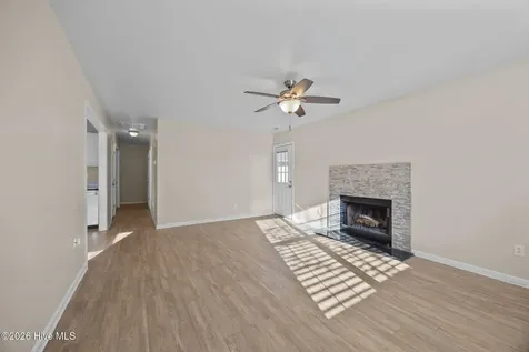 1109 Shroyer Circle Jacksonville NC 28540
