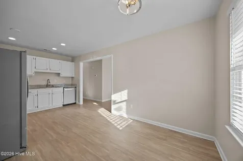 1109 Shroyer Circle Jacksonville NC 28540