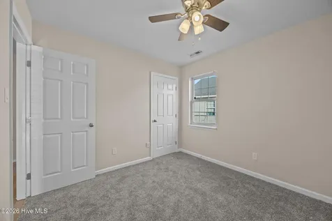1109 Shroyer Circle Jacksonville NC 28540