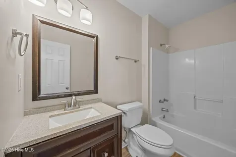 1109 Shroyer Circle Jacksonville NC 28540