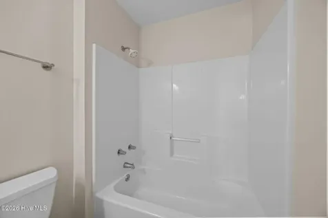1109 Shroyer Circle Jacksonville NC 28540