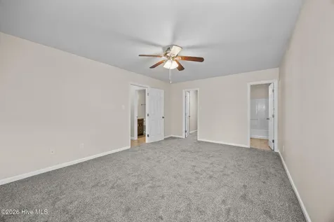 1109 Shroyer Circle Jacksonville NC 28540