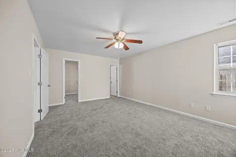 1109 Shroyer Circle Jacksonville NC 28540