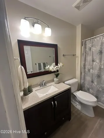 1109 Shroyer Circle Jacksonville NC 28540