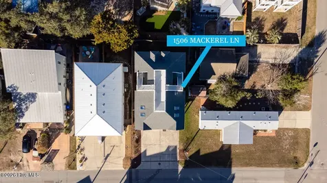 1506 Mackerel Lane Carolina Beach NC 28428