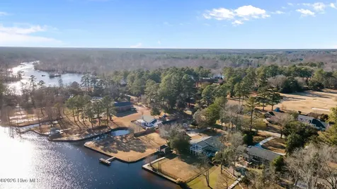 236 Shoreline Drive New Bern NC 28562