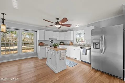 236 Shoreline Drive New Bern NC 28562