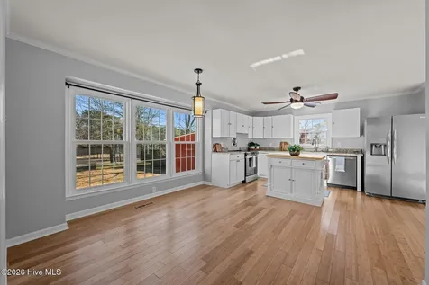 236 Shoreline Drive New Bern NC 28562