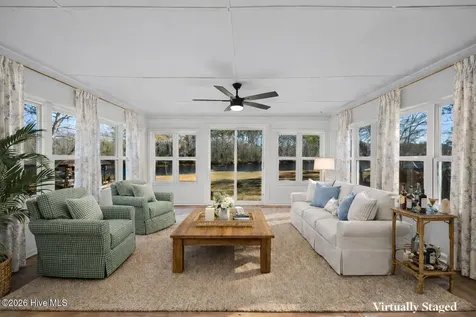 236 Shoreline Drive New Bern NC 28562