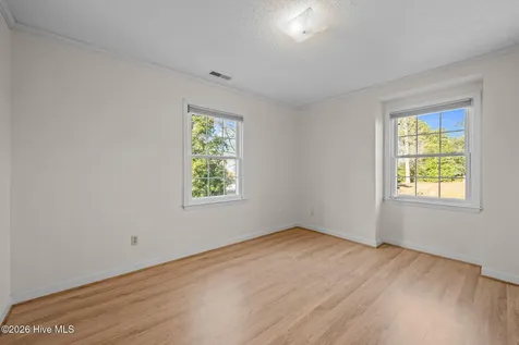 236 Shoreline Drive New Bern NC 28562
