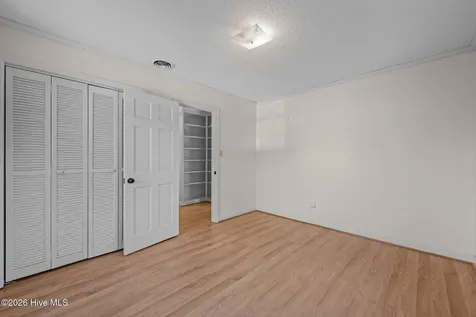 236 Shoreline Drive New Bern NC 28562
