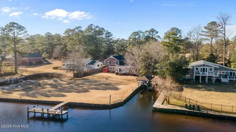 236 Shoreline Drive New Bern NC 28562