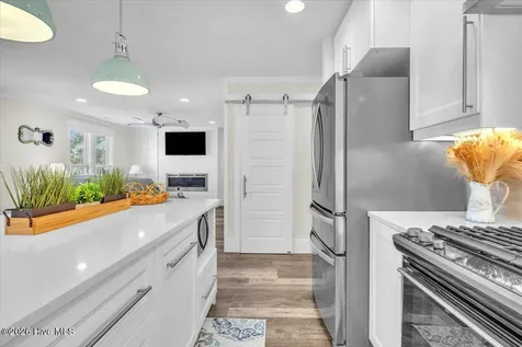 129 N Middleton Avenue Oak Island NC 28465