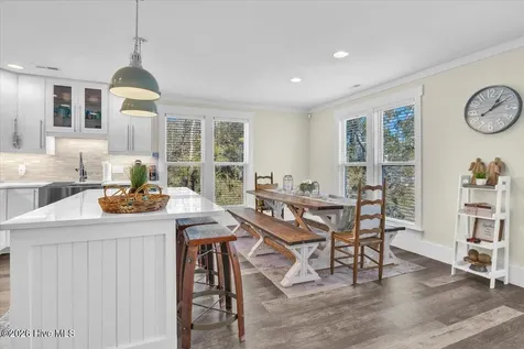 129 N Middleton Avenue Oak Island NC 28465