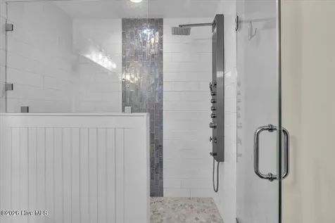 129 N Middleton Avenue Oak Island NC 28465