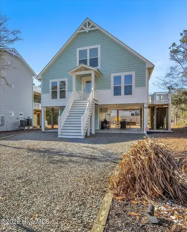 129 N Middleton Avenue Oak Island NC 28465