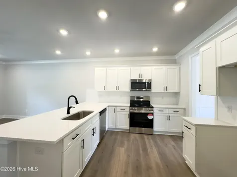 467 Timbercrest Circle SE Bolivia NC 28422