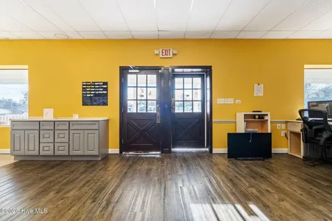 1702 S Madison Street Whiteville NC 28472