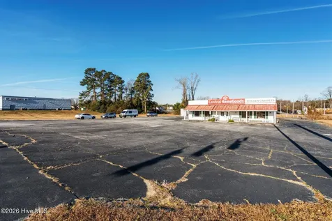 1702 S Madison Street Whiteville NC 28472