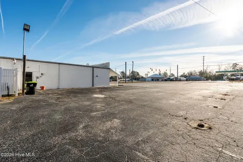 1702 S Madison Street Whiteville NC 28472