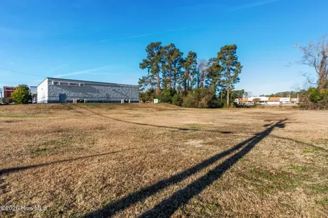 1702 S Madison Street Whiteville NC 28472
