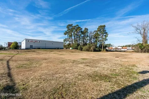 1702 S Madison Street Whiteville NC 28472