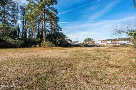 1702 S Madison Street Whiteville NC 28472