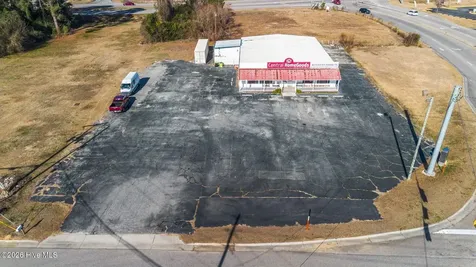 1702 S Madison Street Whiteville NC 28472