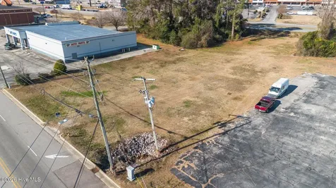 1702 S Madison Street Whiteville NC 28472