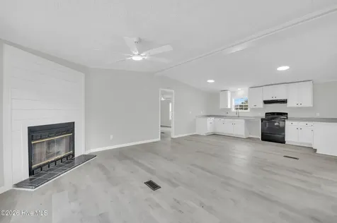 57 Henry Pridgen Drive Burgaw NC 28425